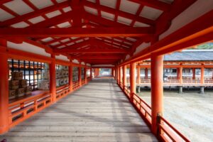 厳島神社の通路