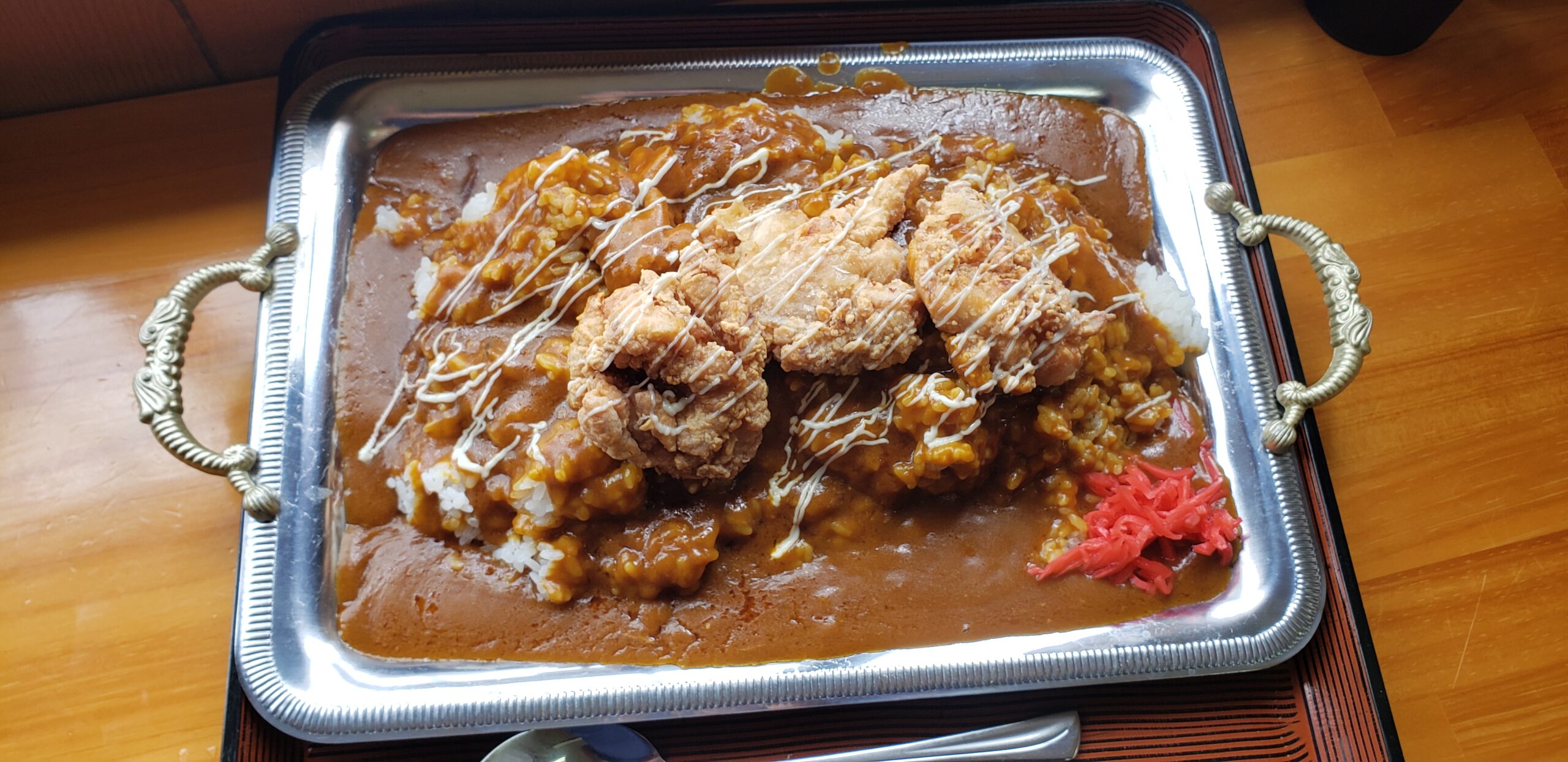 満腹唐揚げカレー