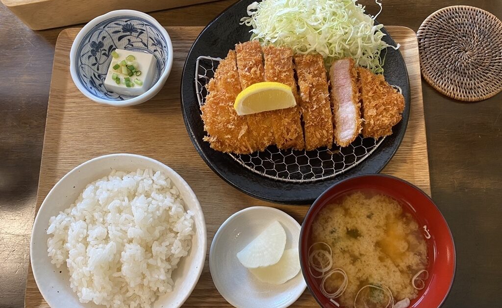 とんかつ定食