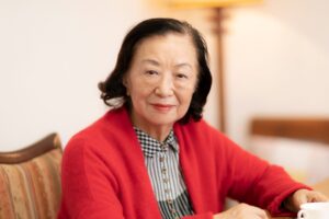 小山明子