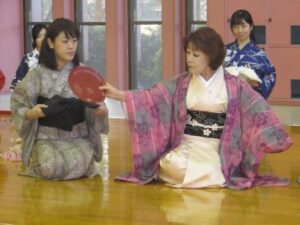 花や蝶やの稽古場