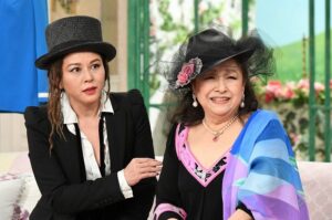 冨士眞奈美と岩崎リズ