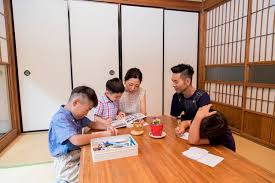 ハンバートハンバートの家族写真