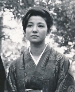 青山京子