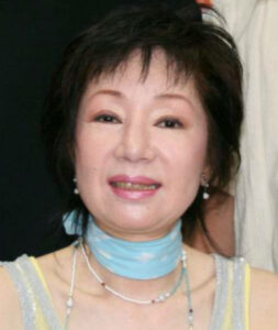小川真由美