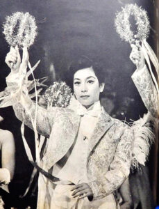 寿美花代