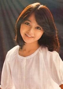 石川ひとみ