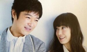 堺雅人と菅野美穂の2ショット写真