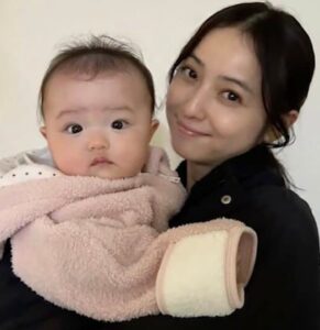 佐々木希と娘